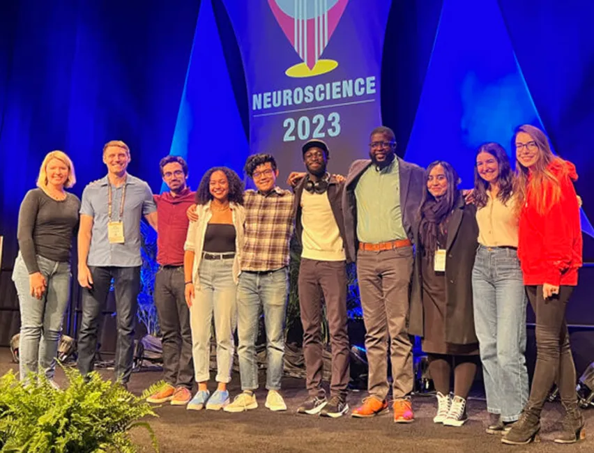 Members of the Abdus-Saboor lab gather at SfN 2023