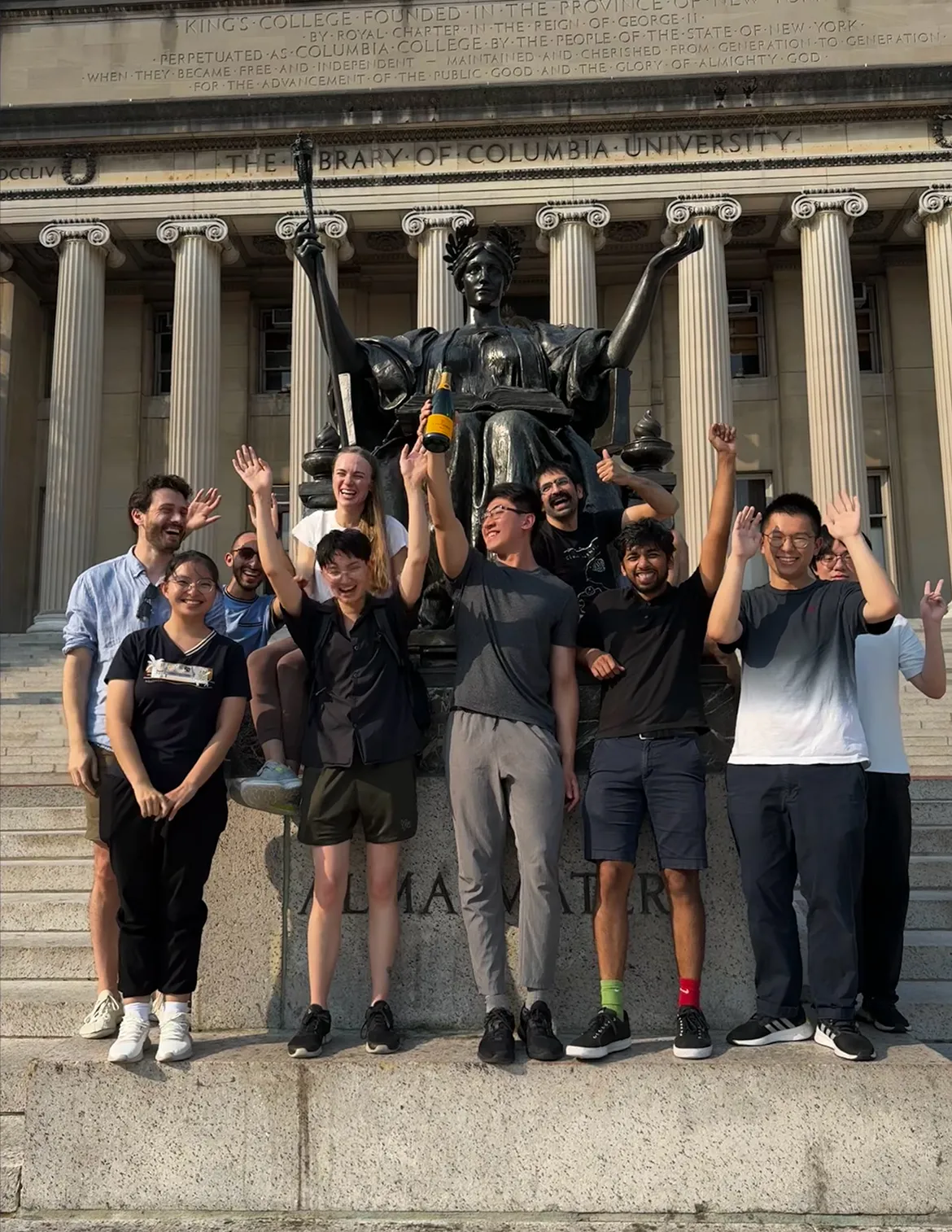 Members of the Gaublomme lab are pictured 