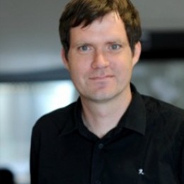 Photo of Lars Dietrich