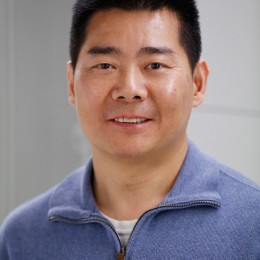 Photo of Jian Yang