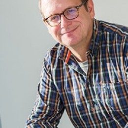 photo of Oliver Hobert